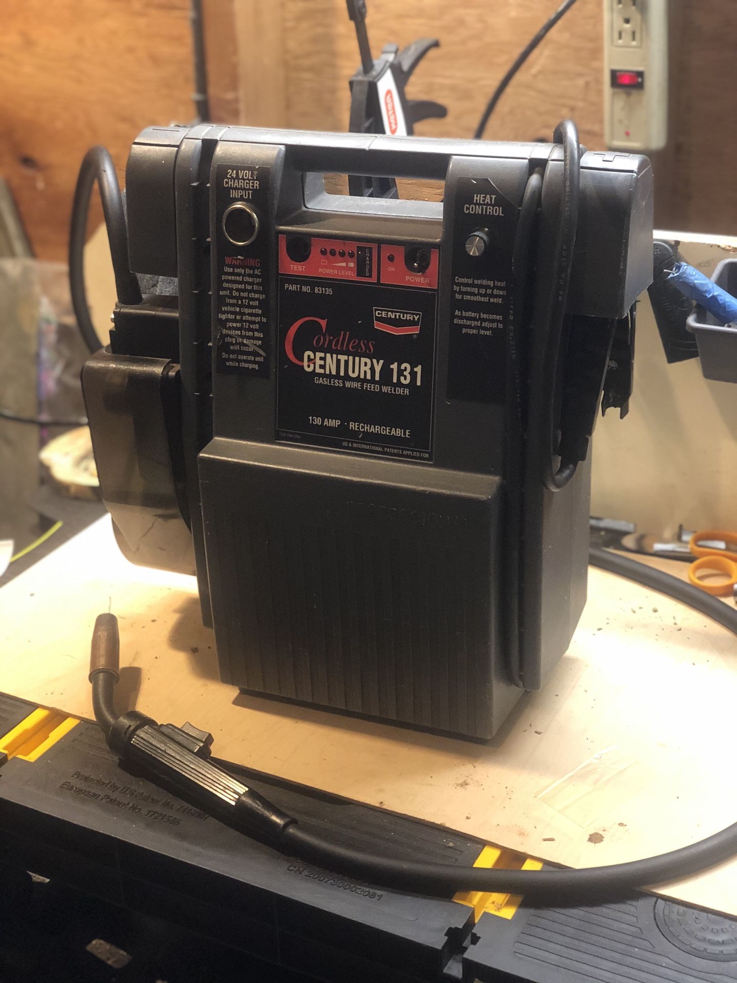 Battery powered welder century 131 for Sale in Sammamish, WA - OfferUp