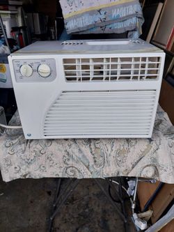 G.E. AIR CONDITIONER