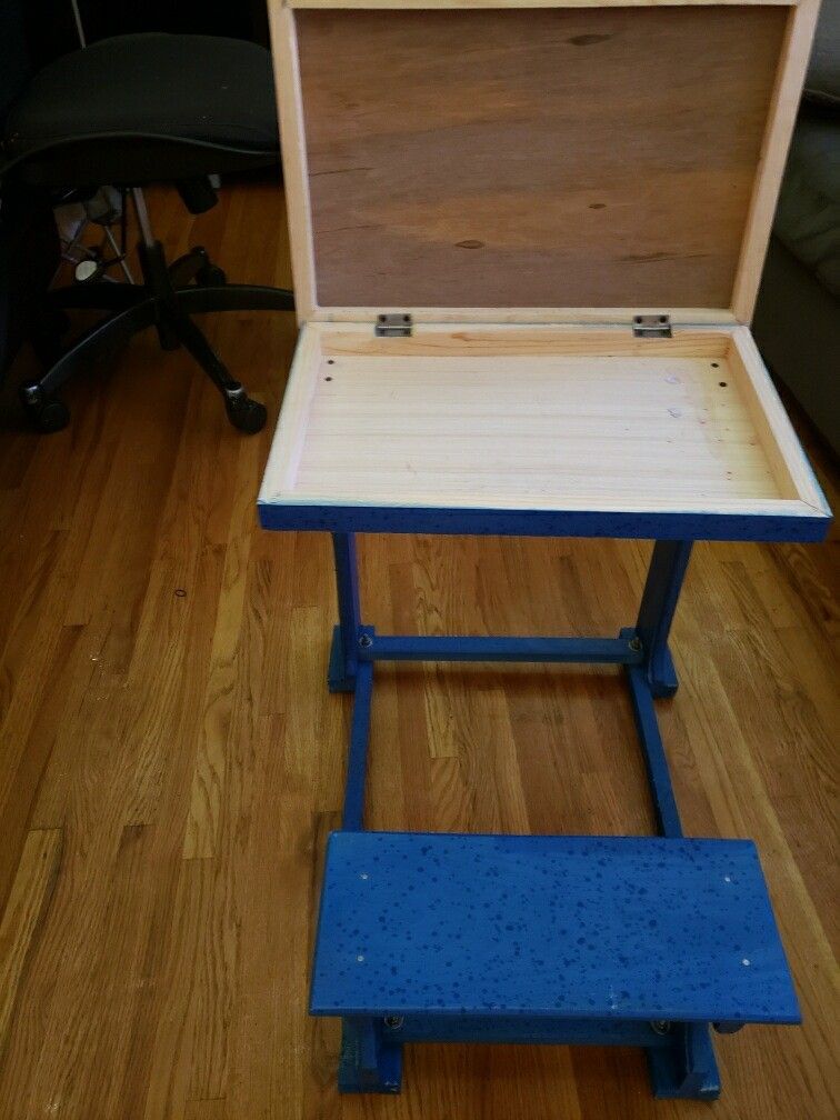 kids desk and chair set