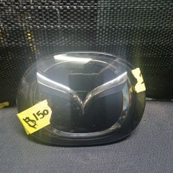 2016-24 Mazda Cx-5 - Cx-9 Front Emblem 