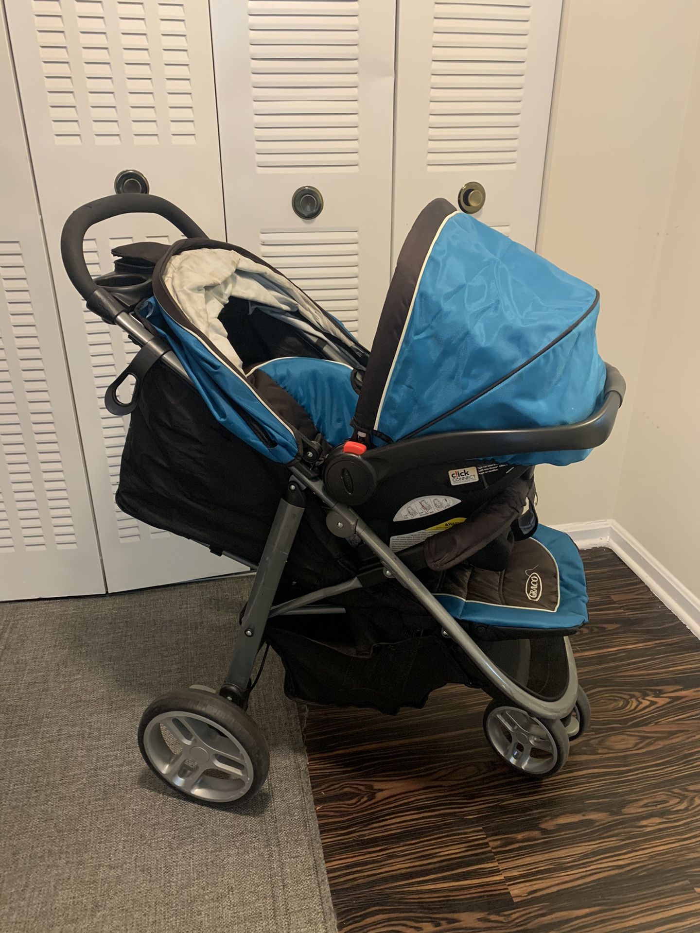 Graco Aire3 Travel System (Stroller, Car Seat, and 2 Bases)