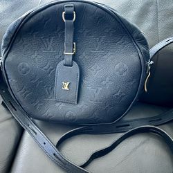 LV Crossbody 