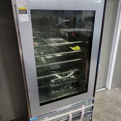 Sub Zero 36” Classic Over-and-Under Refrigerator/freezer With Glass Doors