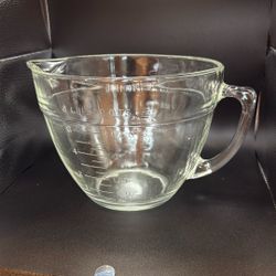 Anchor Hocking Fire King 8 Cup Mixing Bowl W Spout
