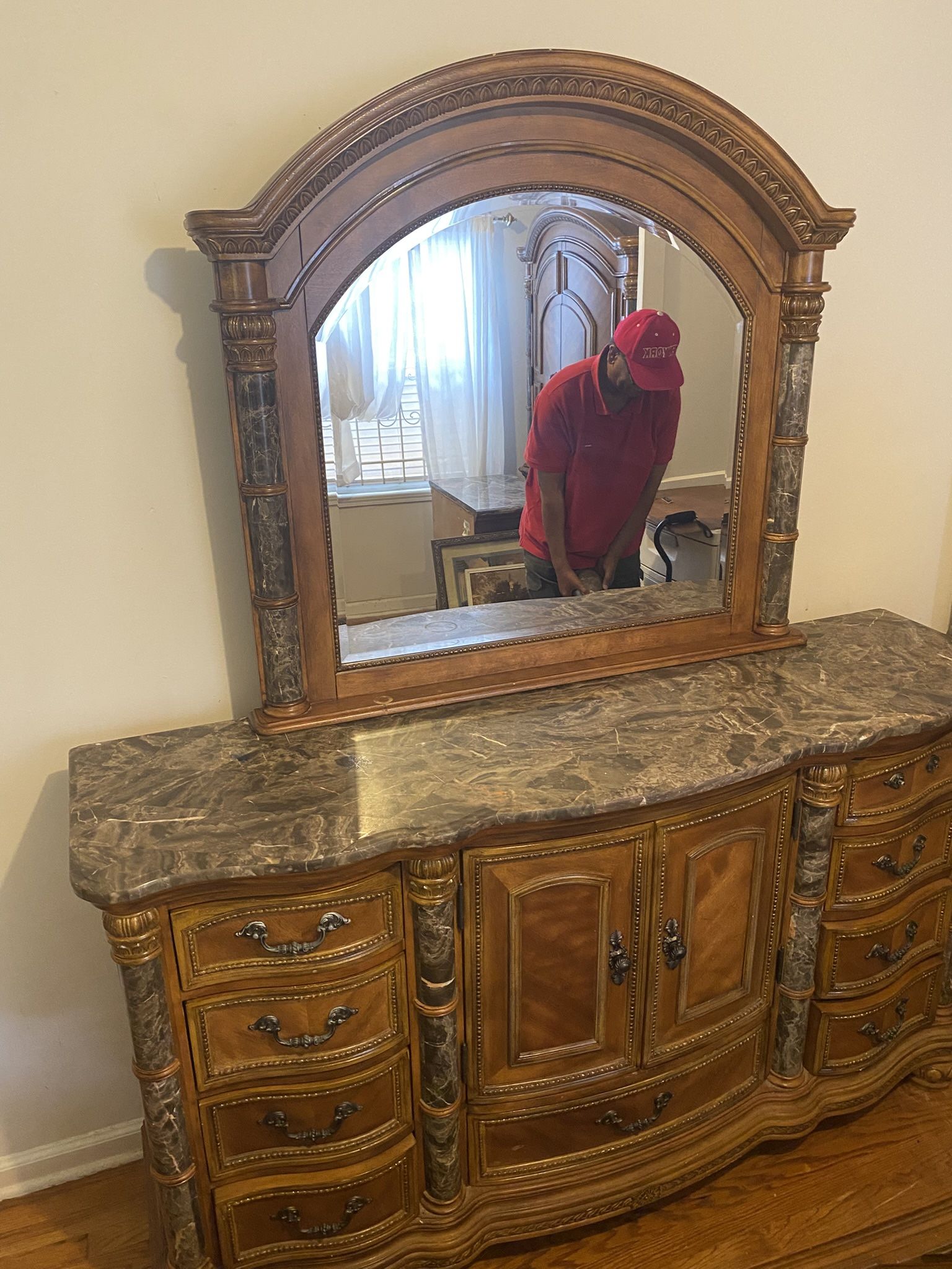 Monte Carlo Chest With Mirror