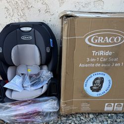 New! Graco Triride 3-1 Convertible Carseat