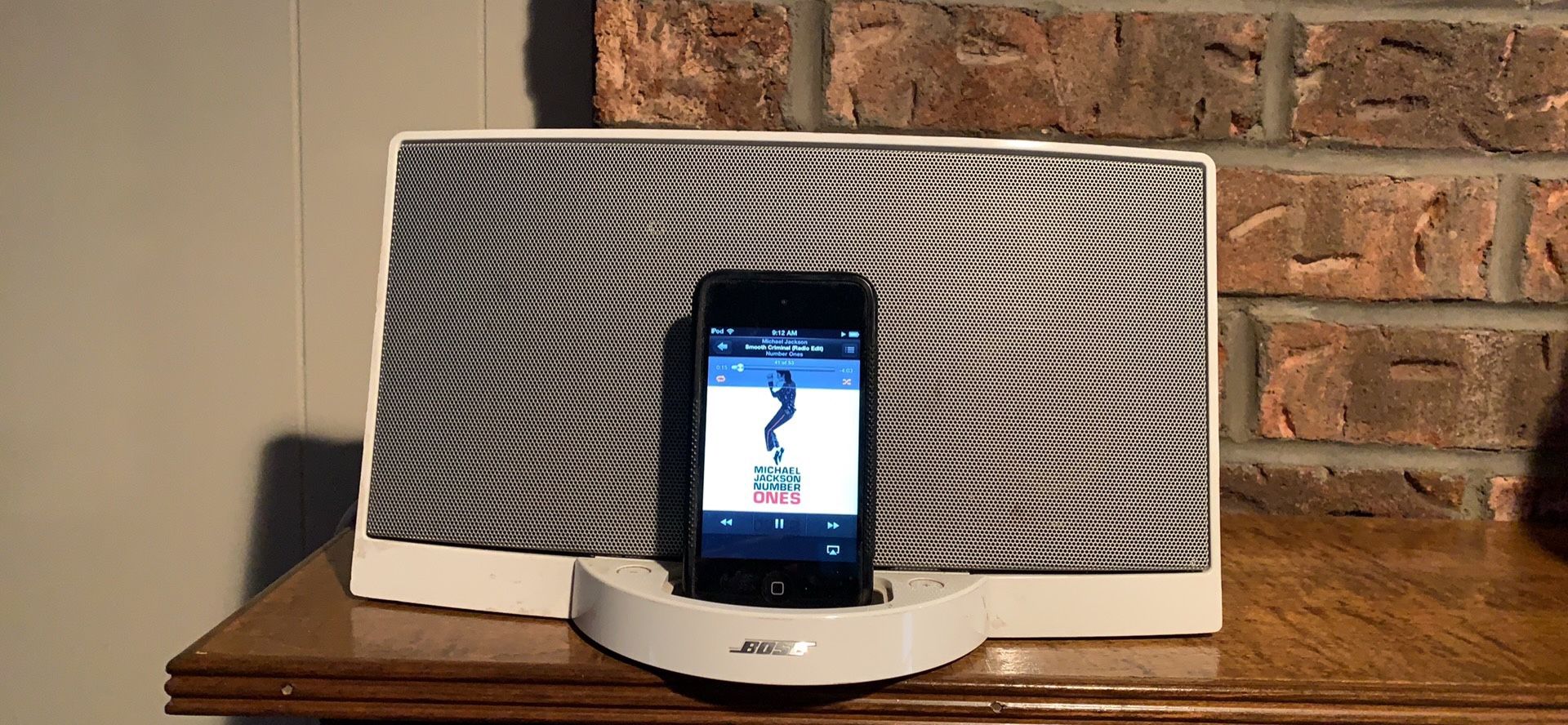 Bose Sound Dock System - iPod Not Included