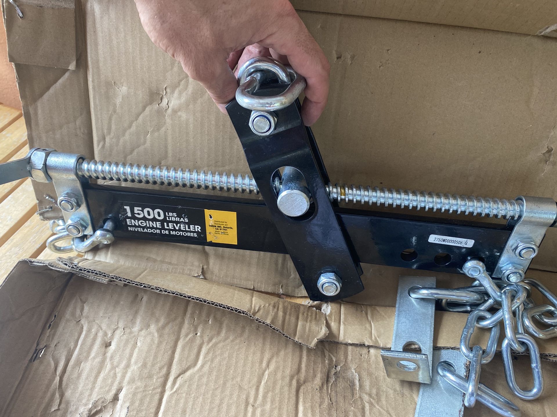 Lyft , Engine Holder ,