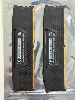 Corsair Vengeance DDR5 RAM 64GB (2x32GB) 6000MHz CL40 Intel XMP 3.0- Like New