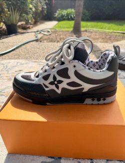 LOUIS VUITTON SKATE MENS SNEAKER BLACK | US Size 10 (LV9) (EU43) 1:1