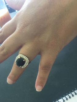 Gold woman ring size 7