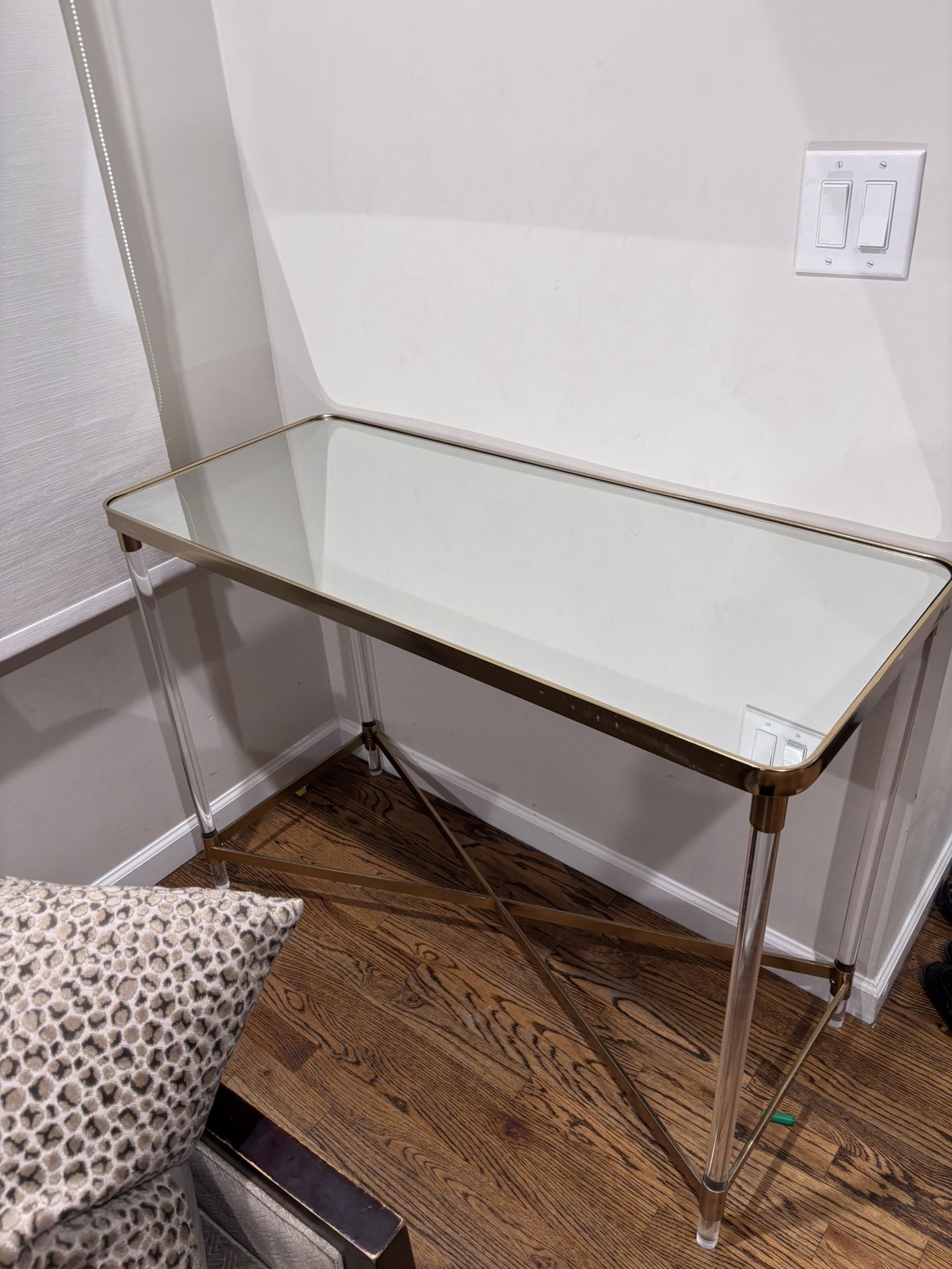 Mirror Lucite Accent Table - Excellent Condition Like New