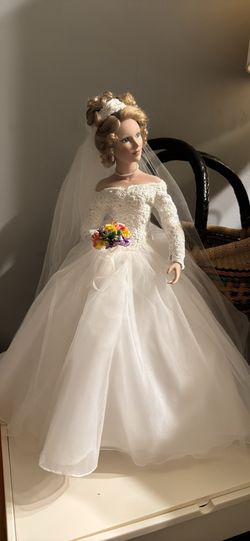 Bride doll