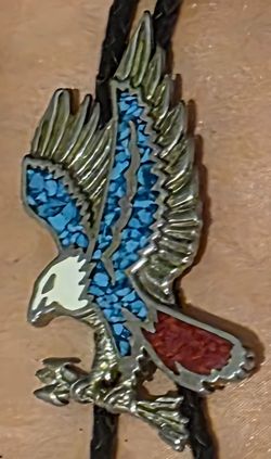 Vintage Metal Bolo Tie, Nice Silver and Red and Blue Crushed Turquoises Stones Design, American Bald Eagle Design, Wildlife, Nature, Nice Western 