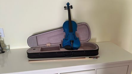 4/4 Full Size Blue Violin with Case and Bow, Bridge, Rosin