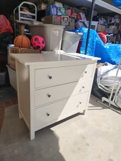 White drawer