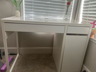 Ikea desk