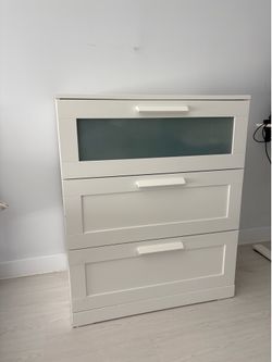 IKEA BRIMNES 3-Drawer Dresser – White – Good Condition