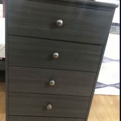 Dresser 4 Drawers  Compress Wood 