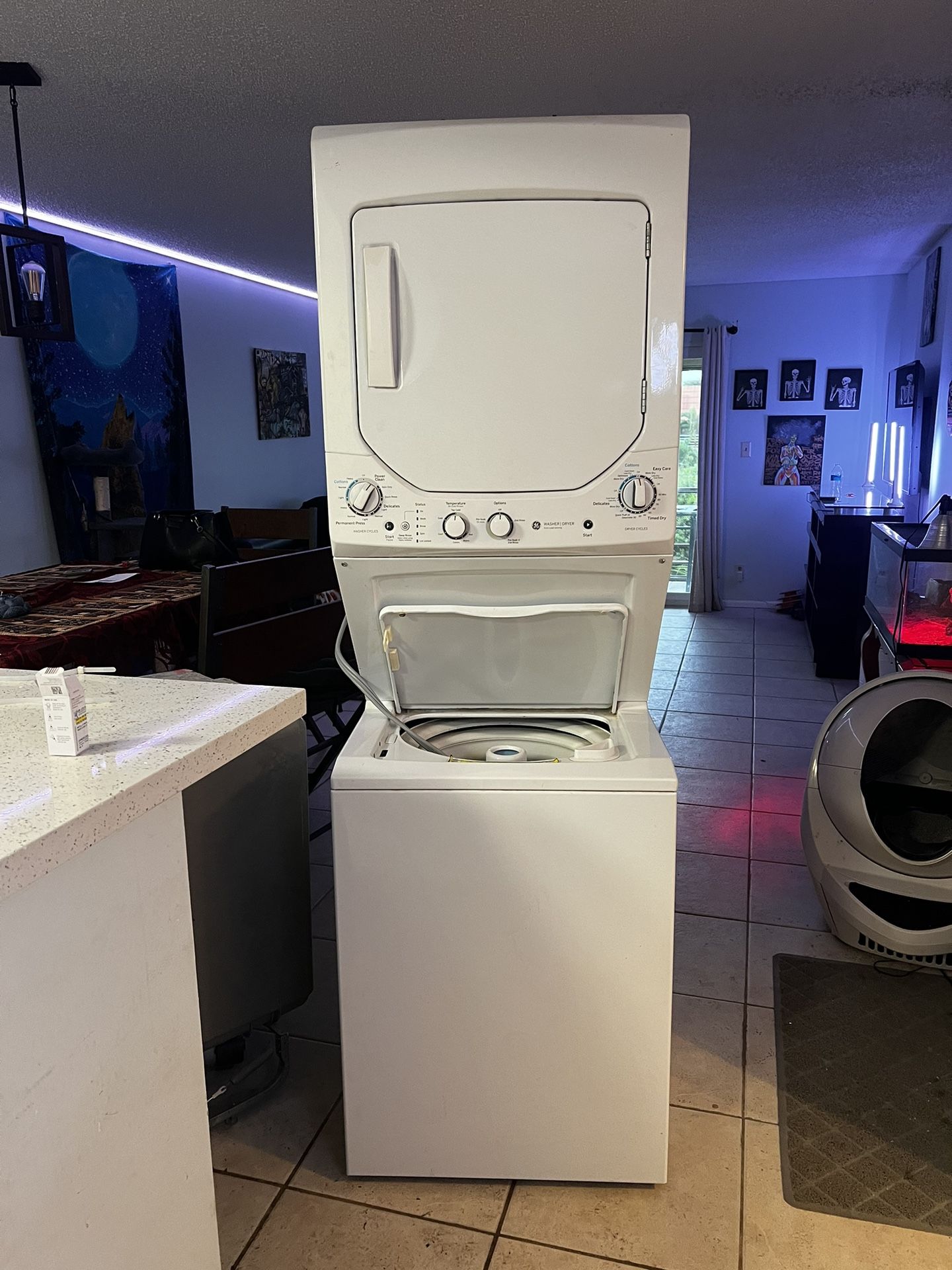 GE WHITE WASHER AND DRYER TOWER!! for Sale in Delray Beach, FL OfferUp