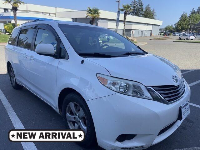2014 Toyota Sienna