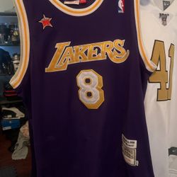 KOBE BBEYANT JERSEY