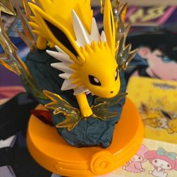Funism Pokémon Eevee Adventure Series Blind Box  Jolteon