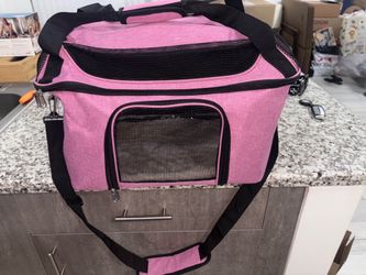 Dog carrier
