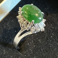 PLATINUM DIAMOND RING 