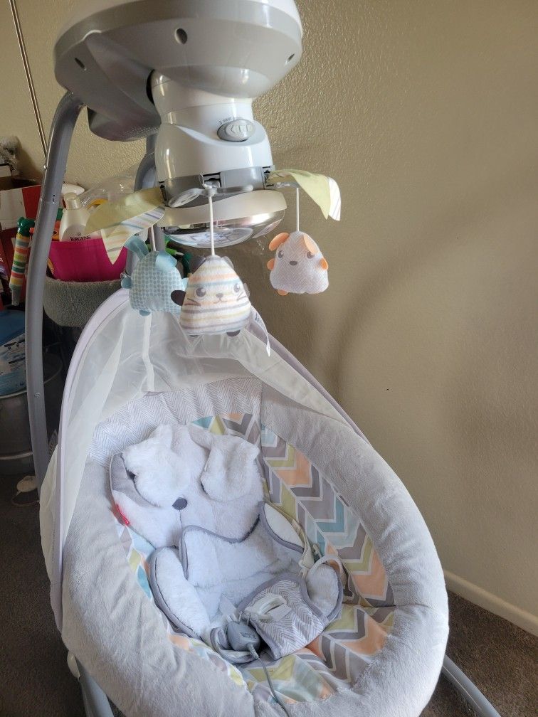 Fisher Price Baby Swing