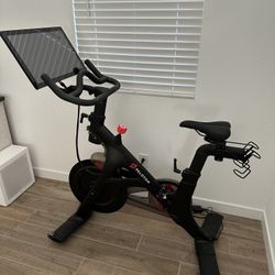 Peloton Bike