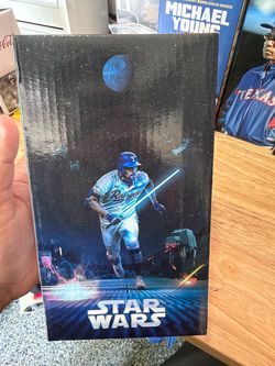 Nathaniel Lowe Texas Rangers Star Wars Tie-Fighter Bobblehead w/ Box New MLB!! The Nathaniel Lowe Texas Rangers Star Wars TIE-Fighter Bobblehead is a