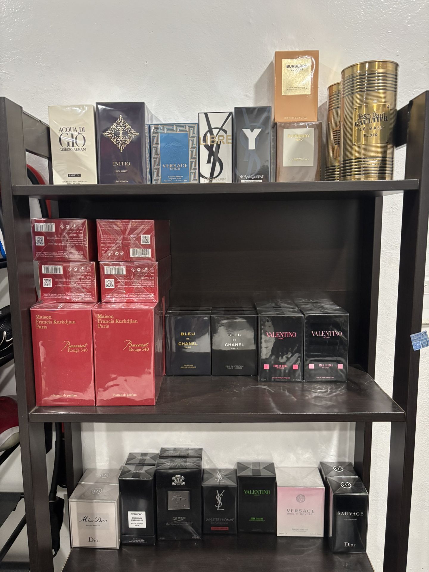 colognes and perfumes
