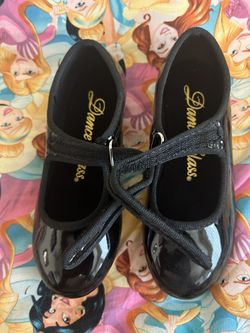 Tap dance shoes