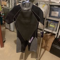 Size medium Wetsuit 