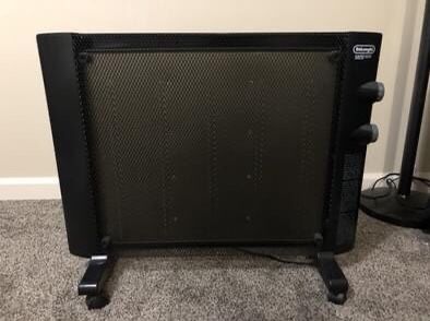Space Heater (De'Longhi Mica Thermic Panel) - floor or mountable on wall