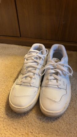 New Balance 550 White Low-Top Sneakers size 7