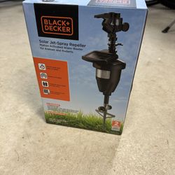 Black+Decker Solar Jet-spray Repeller Sprinkler