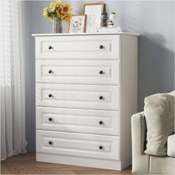 White dresser assembled ensamblado