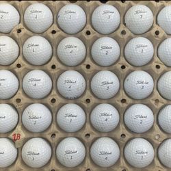 30 Titleist Pro V1 Golf Balls 4a Lot B01