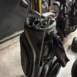 Full Bag Of Golf Clubs 