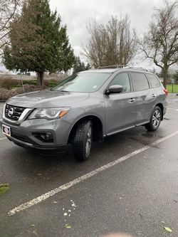 2017 Nissan Pathfinder
