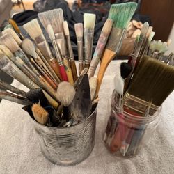 Quality Artist Paint Brushes and Palette Knives 