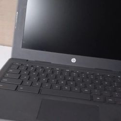 Excellent Chromebook,charger  And Bagpack 