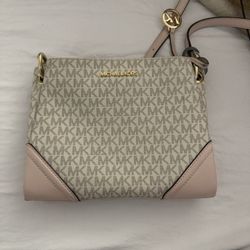 Michael Kors Bag With Wallet