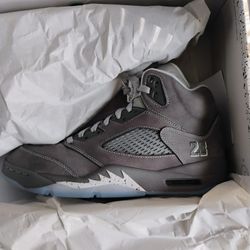 Wolf Grey 5s