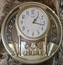 Rare 2005 Limited Edition Small World Rhythm Clock