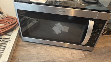 Whirlpool microwave