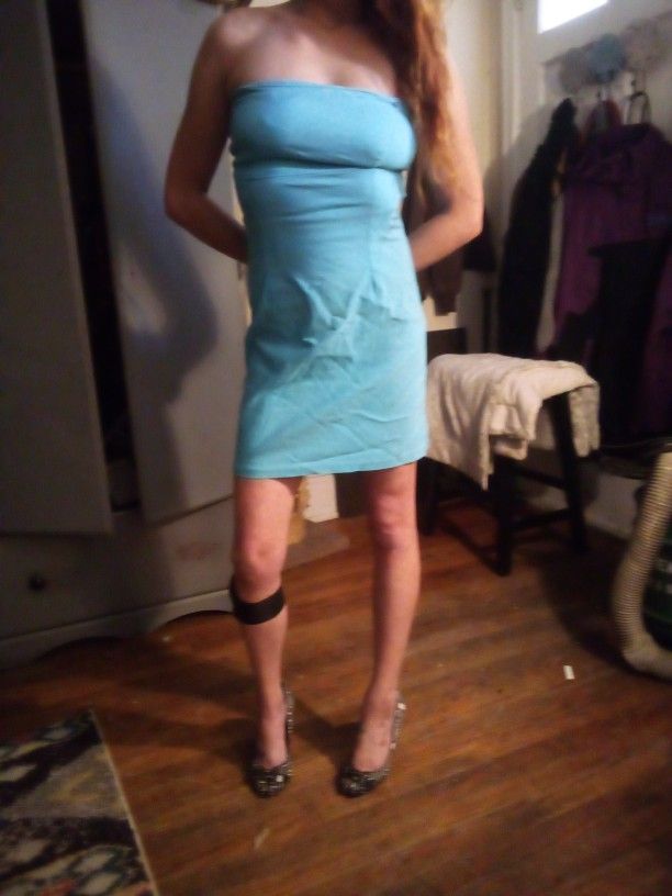 CUTEST LITTLE BLUE POSH DRESS!!