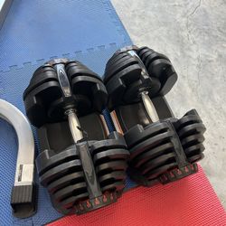 New pair of 90lb adjustable dumbbell. New in box 📦 $350